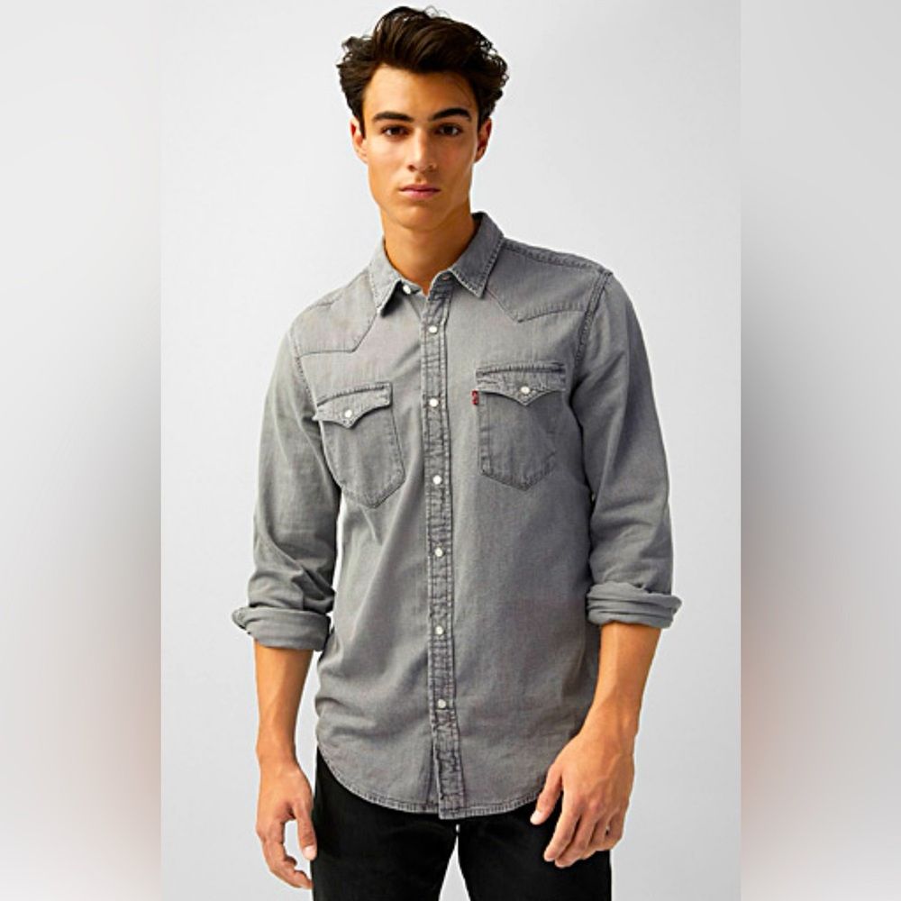 Vintage Levi's Two Horse Men's Gray Denim Western Pearl Snap Shirt, Size S - Picture 2 of 15